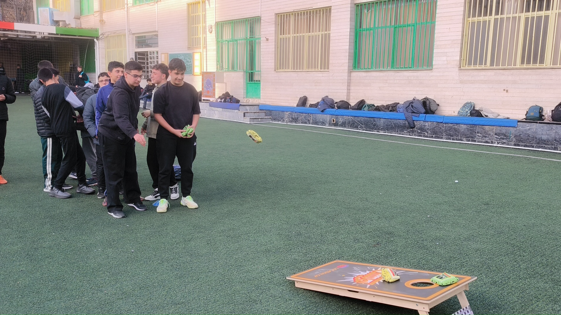 عنوان شما در اینجا